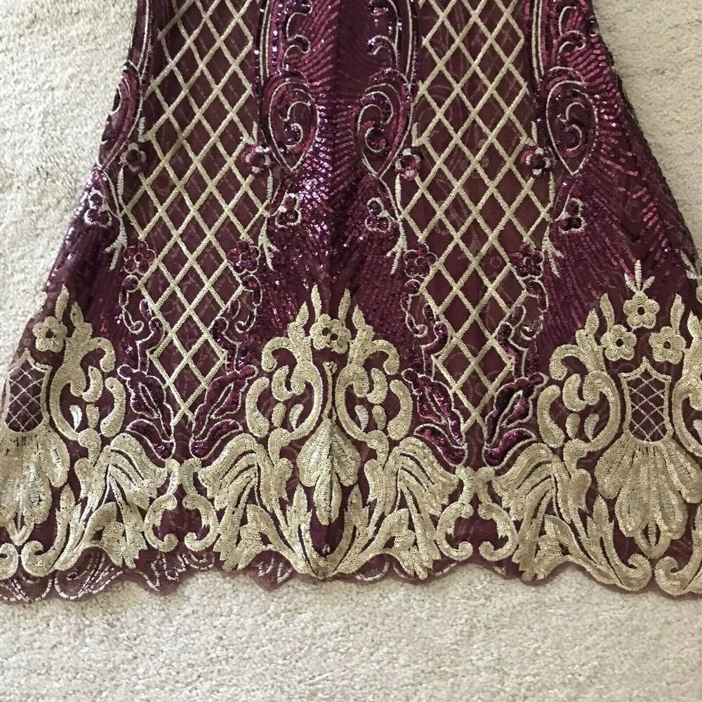 BANJUL NEW $200 BEADED SHEER FITTED PROM DRESS. SIZE SMALL. FLOOR LENGTH. WTC